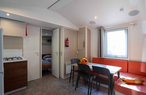 Gralaoni-Pralesi-Cisano House | Mobilehome mit Terrasse und Klimaanlage