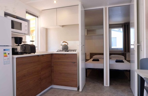 Gralaoni-Pralesi-Cisano House | Mobilehome mit Terrasse und Klimaanlage