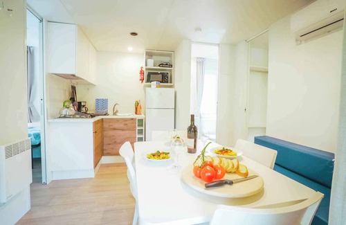 Torre Rinalda House | Mobilehome with air conditioning, terrace and pool