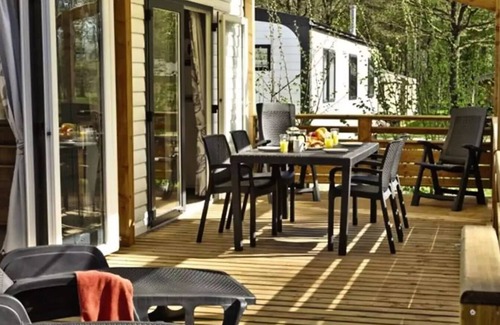 Wijckel House | Mobilheim - Raised Terrace