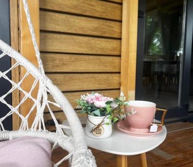 Hrastnik Apartment | Mobilna hiška pogled na jezero