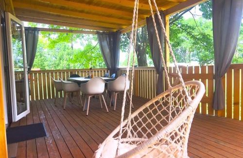 Hrastnik Apartment | Mobilna hiška pogled na jezero