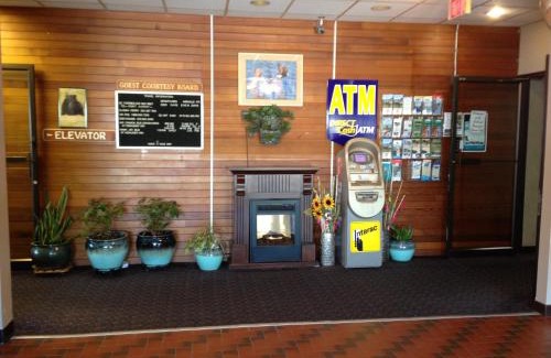 Prince Rupert Hotel | Moby Dick Inn