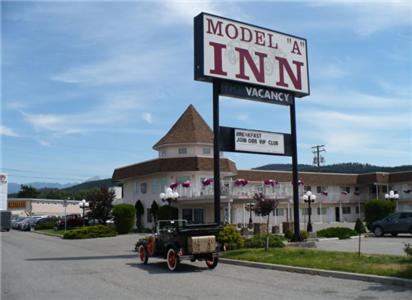 East Kootenay Hotel | Model A Inn