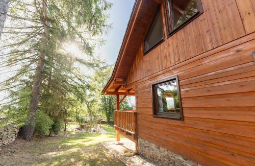 Vimperk Ski Chalet | Moderní šumavská roubenka s výhledem na Boubín