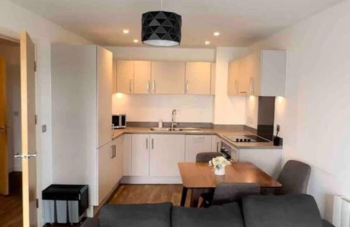 The Westside Apartment | Modern 1-bed Apartment in Birmingham