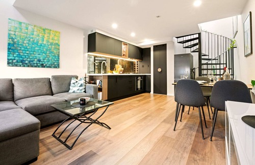 Camperdown Apartment | Modern 1 Bedroom Apartment