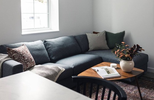 Kaslo Condo | Modern 1 bedroom apartment located in a historic building constructed in 1896