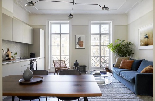 Angel Apartment | Modern 1 Bedroom Apartment - minutes from Angel Tube St.