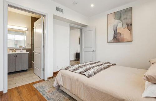 East Hollywood Apartment | Modern 1BR Apt in Hollywood