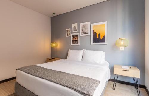 El Nogal Apartment | Modern 1BR in Cabrera