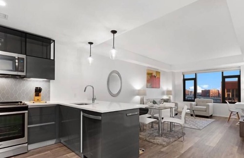 Shawmut Apartment | Modern 1BR | Work Desk | WiFi | Close to Hospitals | South End by GLS