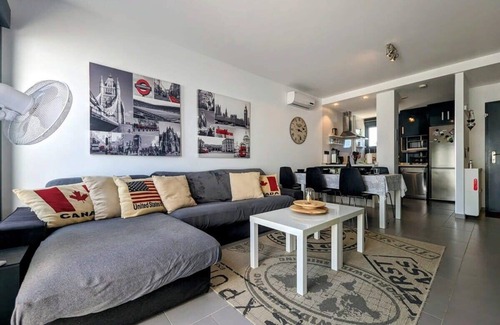 Orihuela Costa Apartment | Modern 2 Bed Apt in La Zenia LZ9