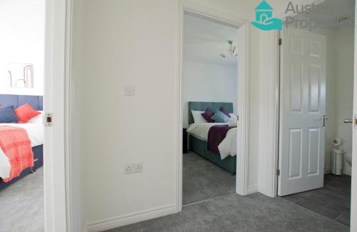 Sherborne St. John Apartment | Modern 2 Bed House Walking Distance to Hospital