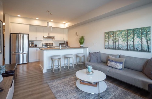 North End Apartment | Modern 2 Bed in Downtown Near The Beach