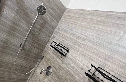 Dover Apartment | Modern 2 Bedroom Apartment—