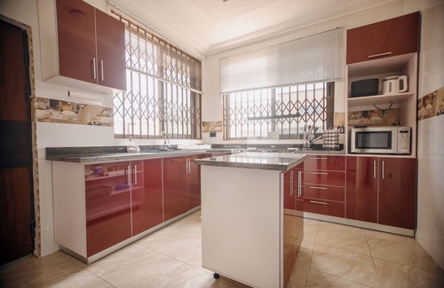 Aiyimensa House | Modern 2 bedroom fully furnished townhouse in a gated community near Aburi