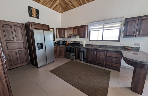 Escobal House | Modern 2-Bedroom Mountain Retreat, Stunning Views, Saltwater Pool