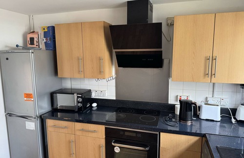 Glyndon Apartment | Modern 2 bedroom Terrace