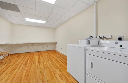 Elizabethtown Apartment | Modern 2-Bedroom Furnished Apartment Near Etown College
