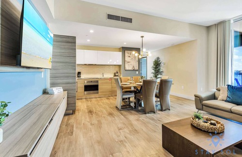 Hollywood Apartment | Modern 2 Bedrooms Apartment-Rooftop Infinity Pool