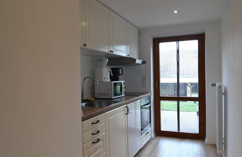 Muhlhausen Apartment | Modern 2 room apartment, about 70 square meters with terrace and garden, WiFi