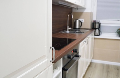 Hohenfelde Apartment | Modern 2-room apartment on the Outer Alster Hamburg - Central location & lake view