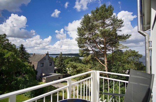 Lietzow Apartment | Modern 2-room vacation apartment with balcony - Ferienresidenz Zwei Bodden FeWo 1-4