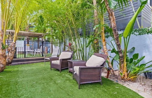 Grandview Heights House | Modern 2BR 1BA Oasis Heated Pool N/Downtown