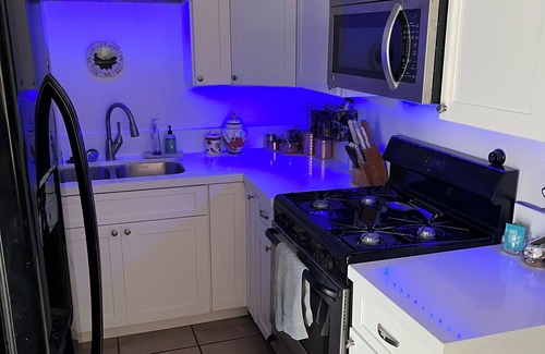 Beverly Grove Apartment | Modern 2BR/2BA Gem in Prime West Hollywood — Walk to Nobu, Catch, Craigs & More!