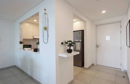 Umm Suqeim 3 Apartment | Modern 2BR, Close to Souk Madinat and Waterpark