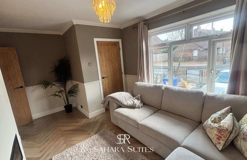 Hyde House | Modern 2BR | Upto 20%OFF | Contractors & Families