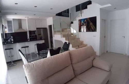 Los Montesinos Villa | Modern 3 Bedroom Villa with Private Pool MO35