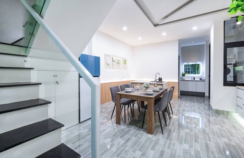 An Hai Đong Villa | Modern 3BR Beach Villa, Karaoke System, Rooftop bar, BBQ in marvelous Đà Nẵng