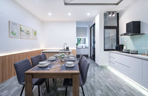An Hai Đong Villa | Modern 3BR Beach Villa, Karaoke System, Rooftop bar, BBQ in marvelous Đà Nẵng