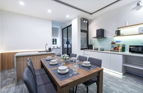 An Hai Đong Villa | Modern 3BR Beach Villa, Karaoke System, Rooftop bar, BBQ in marvelous Đà Nẵng