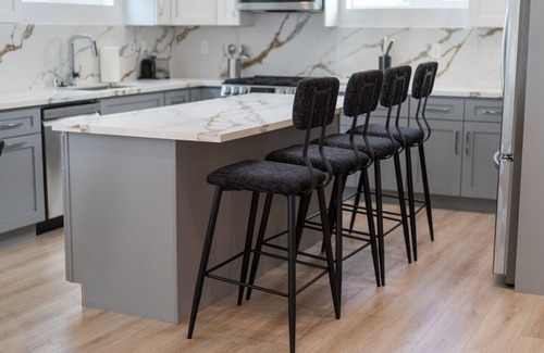 NoHo Arts District House | MODERN 3BR HOME BUILT 2023 w/GARAGE, FENCED PATIO, 2 BALCONIES & EV-CHARGER p66