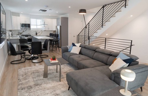 NoHo Arts District House | MODERN 3BR HOME BUILT 2023 w/GARAGE, FENCED PATIO, 2 BALCONIES & EV-CHARGER p66