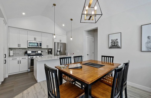Sun Peaks Condo | Modern 4 Season Mountain Living