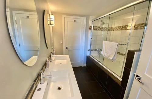 Lake Arrowhead House | Modern 6 bedroom retreat, stunning lake views, close to village!