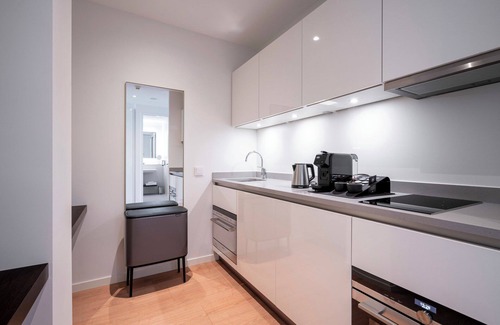Zuidas Hotel | Modern and Accessible: Experience Amsterdam in Comfort, Near Museum Square