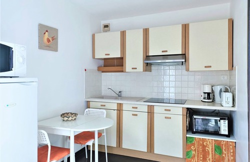 Aix-les-Bains Apartment | Modern and bright T1 with terrace and parking!