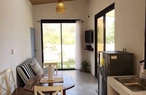 Tamanique House | Modern and cozy beach house in Atami: swimming pool, wifi, air conditioning