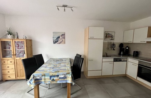 Hamswehrum House | Modern and very child-friendly house. Only 2km to the North Sea.