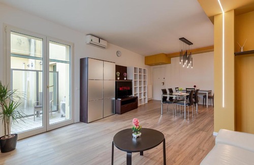 Paratico Apartment | Modern Aparment Lago d'Iseo/Franciacorta