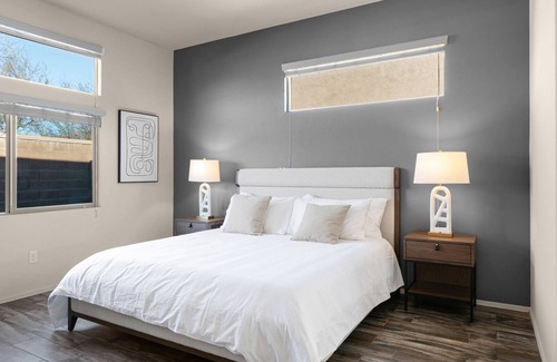 Tucson Apartment | Modern Apartment in Prime Location (ID8407X53)