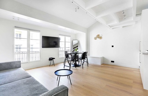 Strasbourg -Saint-Denis Apartment | Modern Apartment - 2BD/5P - Sentier/Montorgueil