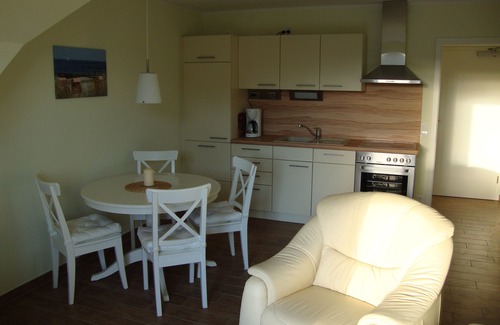 Seeheilbad Graal-Muritz Apartment | Modern Apartment, 4 persons., WiFi, central and close to the beach, beach chair, WiFi
