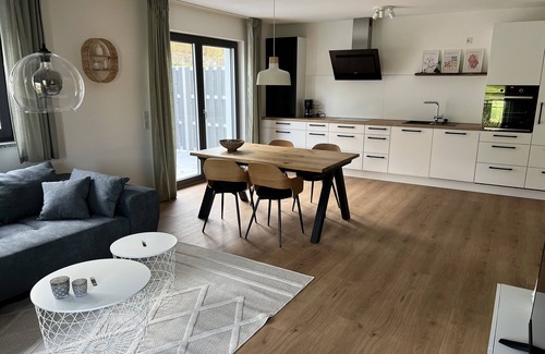Weissenburg in Bayern Apartment | Modern apartment (75sqm) with balcony and terrace in idyllic surroundings