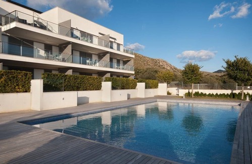 Puerto de Pollensa Apartment | Modern Apartment “Boquer” close to the Beach with Shared Pool